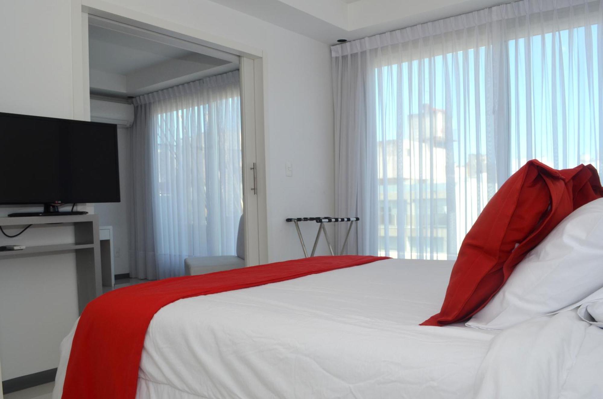 Hotel Gema Luxury Suites Μοντεβιδέο Δωμάτιο φωτογραφία